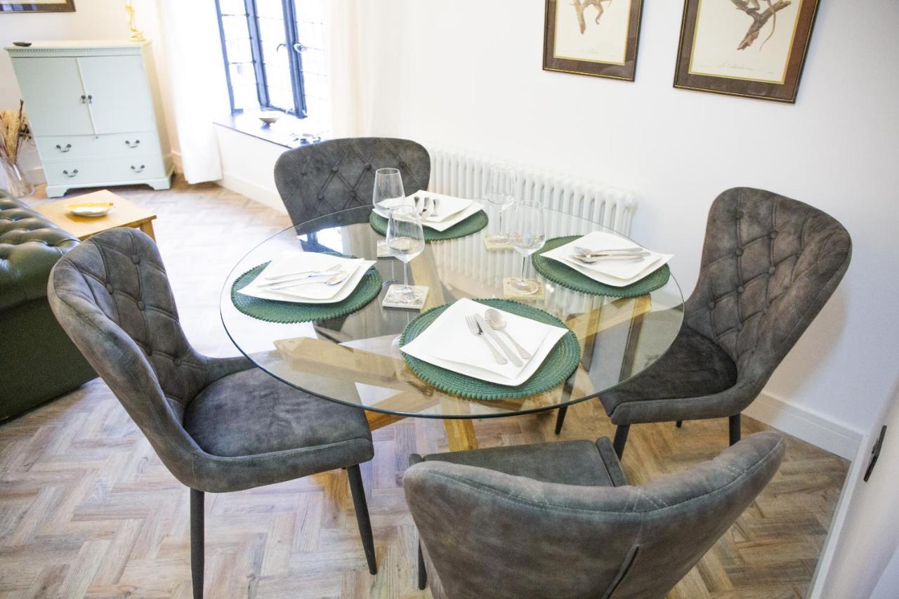 The Penthouse At Mercers Croft 스트렛포드-어폰-에이본 외부 사진